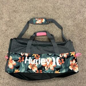Hurley Tropical Floral Large Duffel Gym Travel Bag